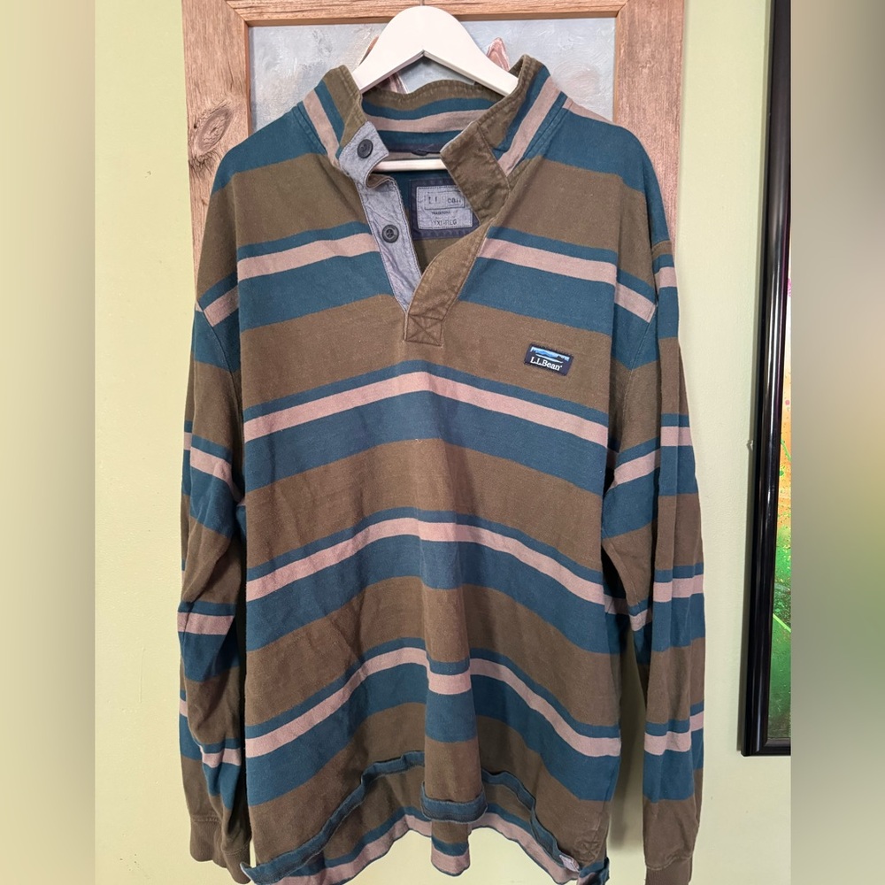 LL Bean pullover